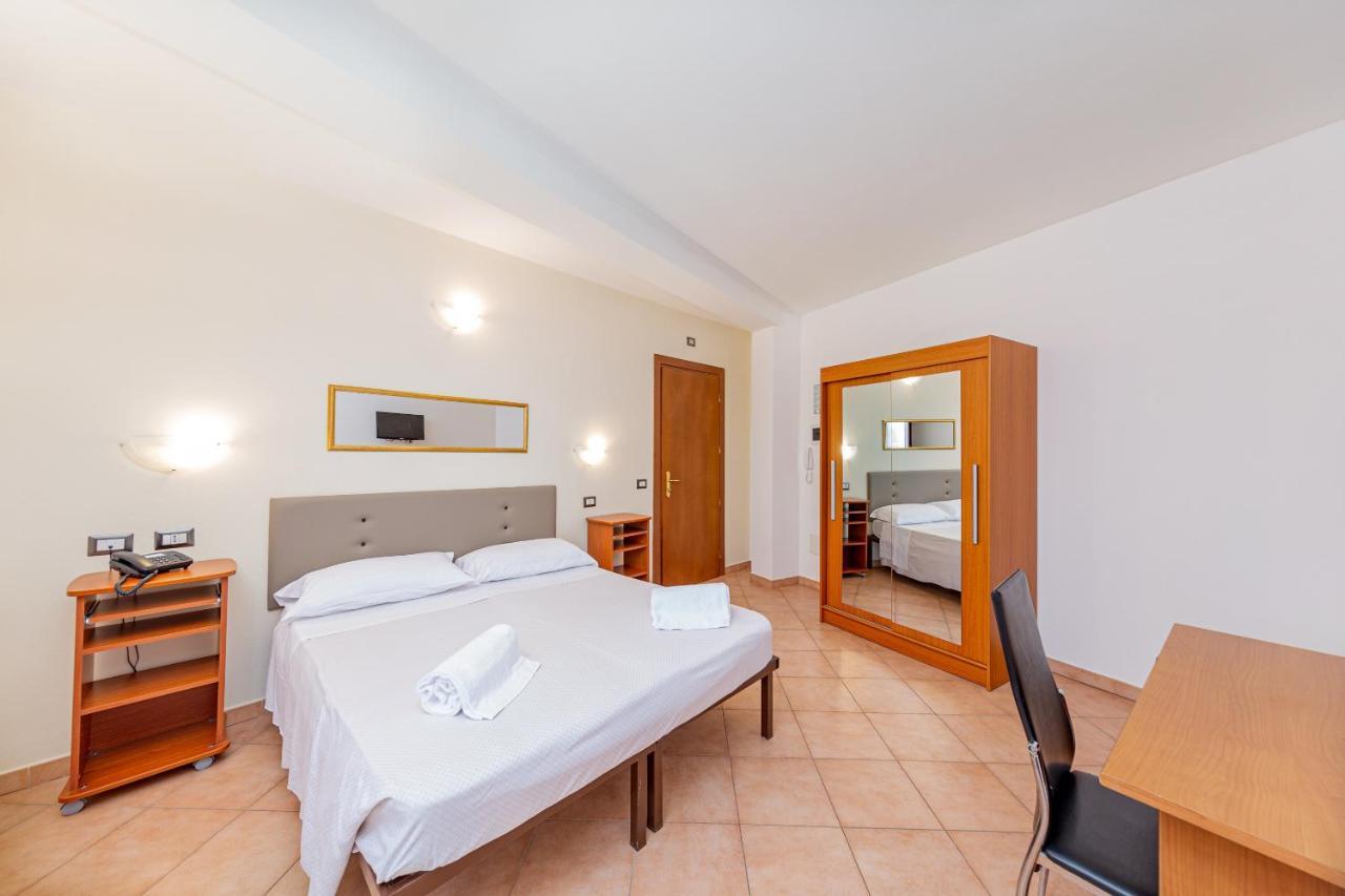 Classic Double or Twin Room Balcony