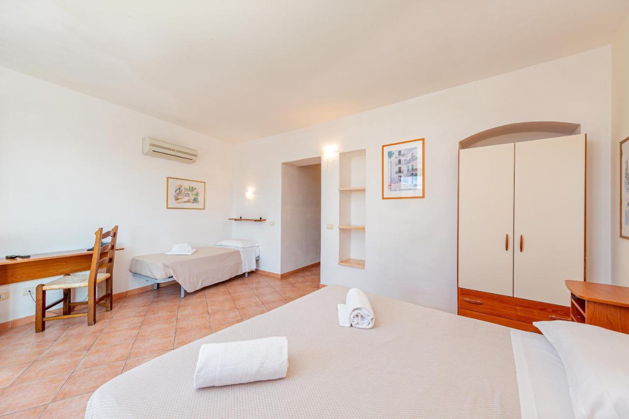 Economy Quadruple Room